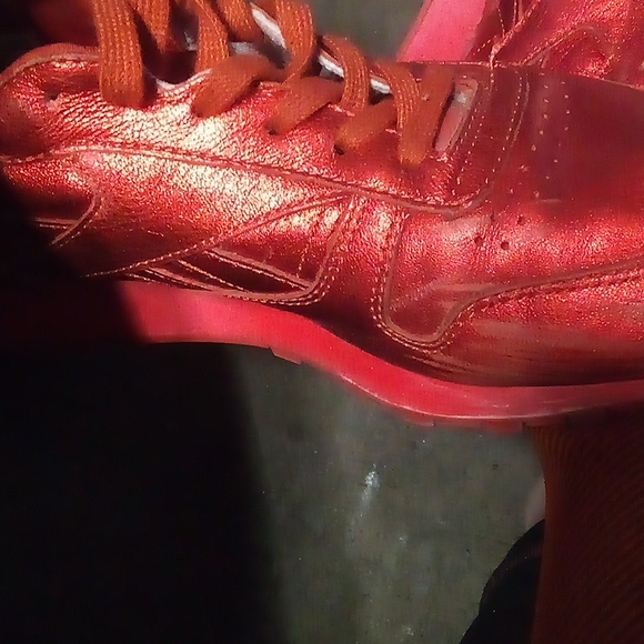 Limited edition 3alarm Red REEBOK cross trainers - Picture 3 of 12